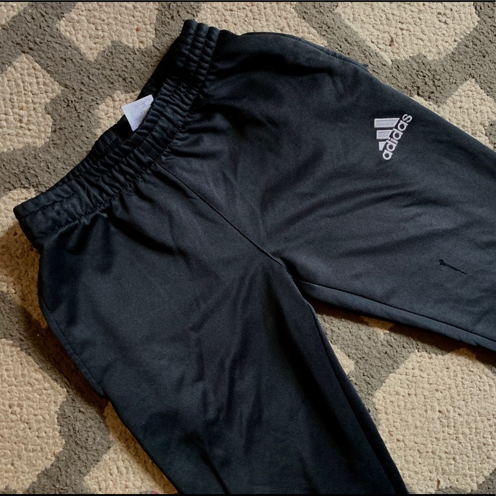 Women’s Adidas Sweatpants